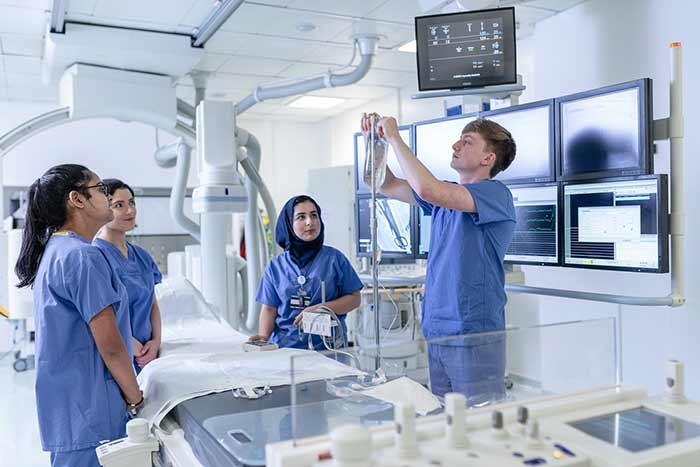 بهترین دانشگاه‌های پزشکی جهان: رتبه‌بندی 2025