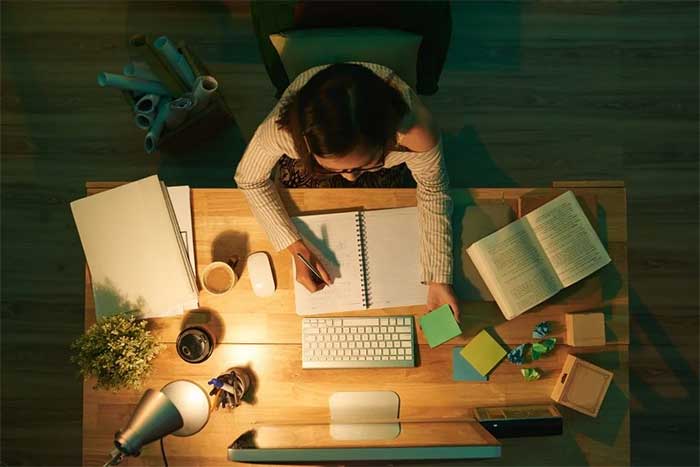 5 روش خواندن و مطالعه انگلیسی برای امتحان نهایی (و 8 ترفند)